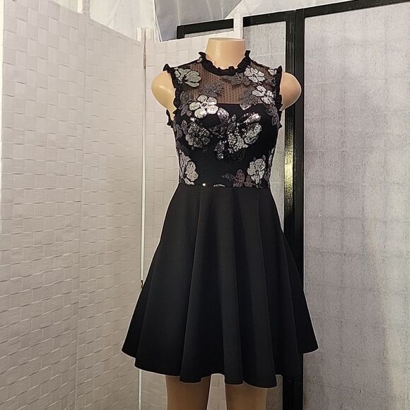 BRAND NEW CITY STUDIOS JUNIORS EMBELLISHED MESH FIT AND FLARE DRESS - Picture 9 of 12